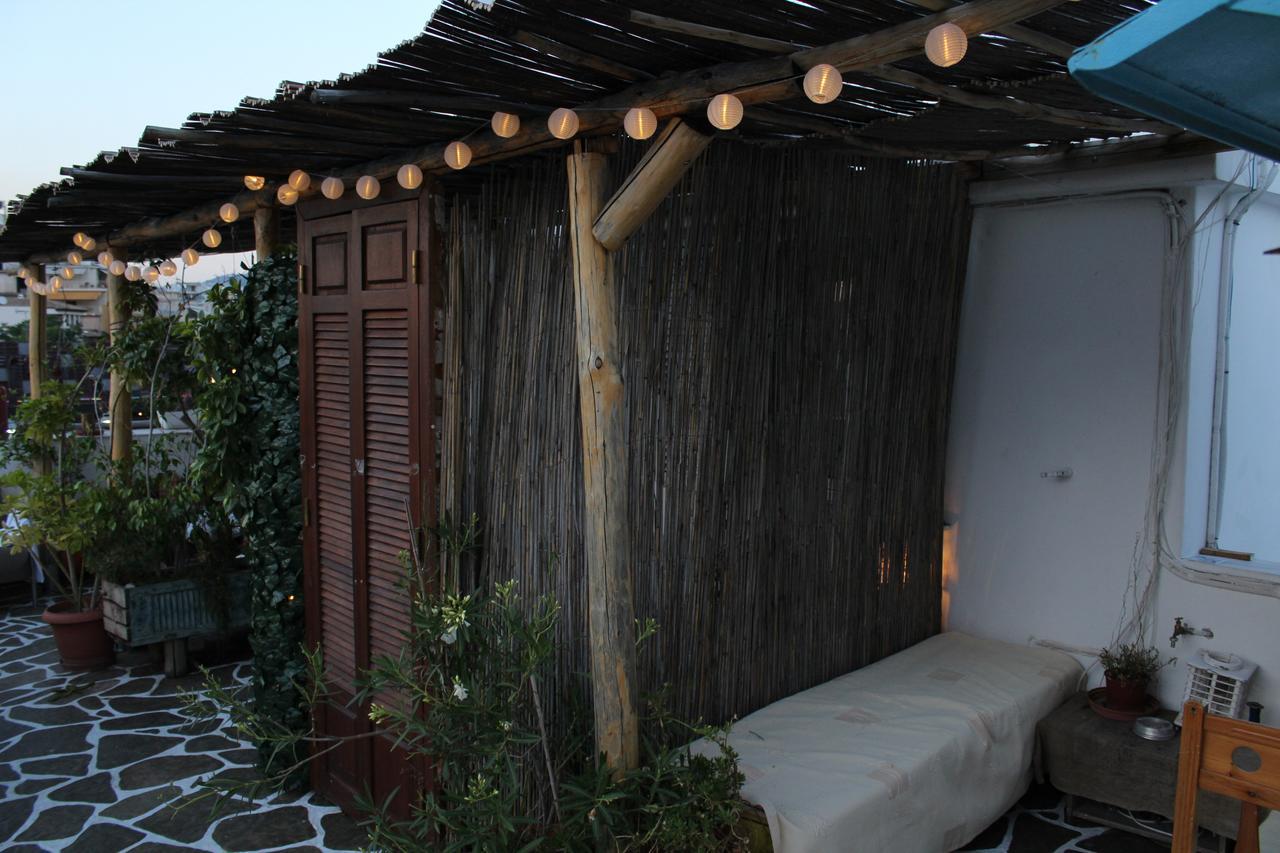 The House Hostel Атина Екстериор снимка